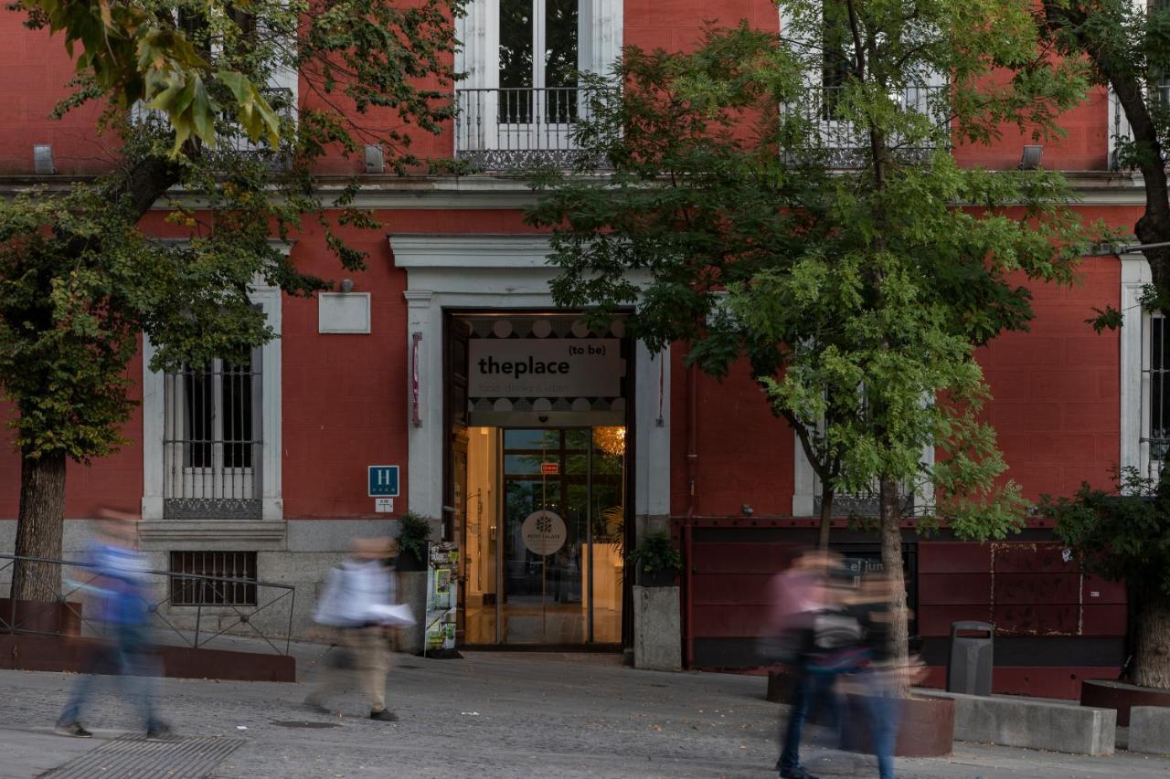 Petit Palace Santa Bárbara Madrid Esterno foto